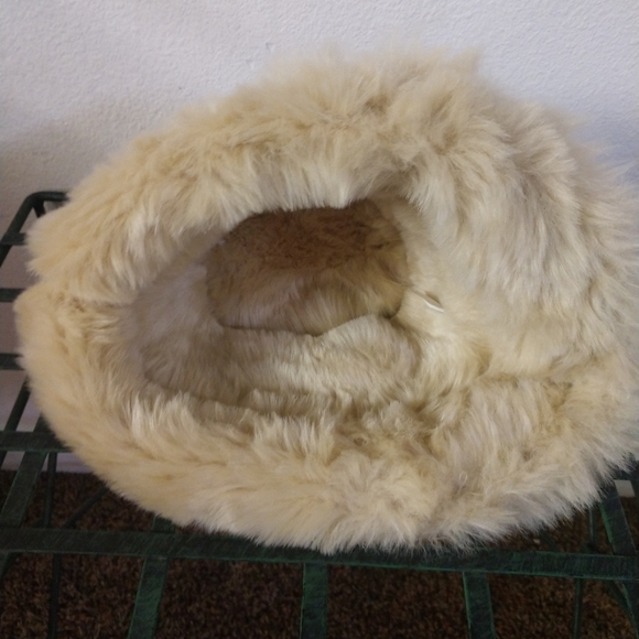 Faux Suede Carmel faux fur hat - Picture 3 of 7